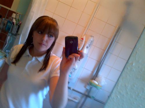 Follow me!
 And i'll follow back!;D