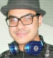 Sabe o que é infinito? Meu amor por vocês, @rockrestart .
Since:07/11/11  Oficializado por:@pelanzarestart (07/12/11)
Dona:@_oisoubianca