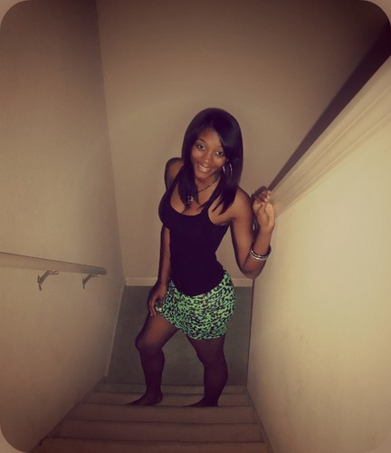 Alexis #22  Basketball ♥ FOLLOW ME & FOLLOW --- @_YelloDOPEx #TeamPrettyGirls
