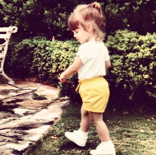 _alittle_lamb's profile picture. My life = Jesus, Glee, and @DiannaAgron !! Every Girl wants her looks and voice. she's beautiful and talented and amazing. She's my role model. #letlovein