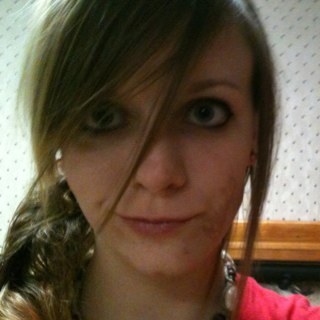 sutitchii's profile picture. 