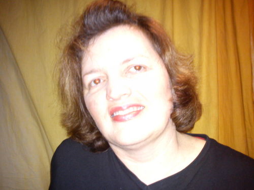 Iamrealsuccess's profile picture. Hi all, I am an entrepreneur investing in property/shares and forex. I help others to become financially free!!