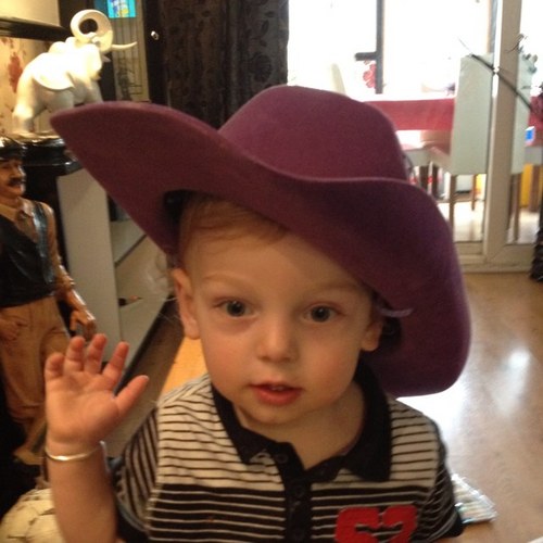 mummyroche's profile picture. 