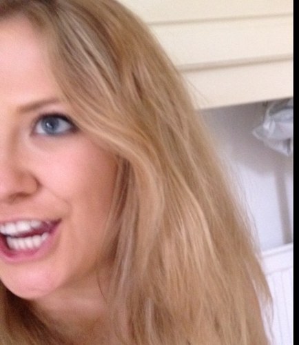 louiseirving's profile picture. 