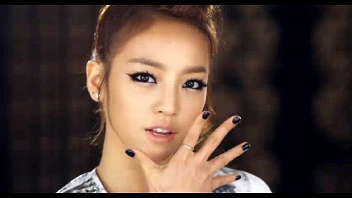 idumi395847's profile picture. 最近やっとまとも？にお酒のめるようになってきましたヽ(´▽｀)/て言ってもまだ弱いんだけどもね＾＾；お出かけも好きなんで気軽にさそってくださぃ～～～～～～。（誰にいってんだろ？笑）