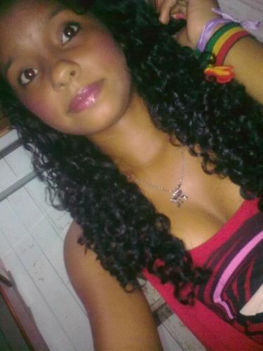 a cada amanhecer tenho mais certeza que nossa irmandade é pra sempre, só pra sacanear sou a irmã dela, te amo ♥ /@JFontinele_