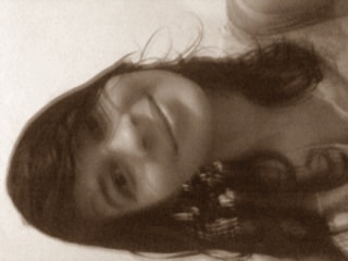 Natalence, Ciúmenta, Insegura, Carinhosa,   Chata as Vezes ,Sonhadora ,Bricalhona,  isso é #EU .  Beiiijinhoos ;*