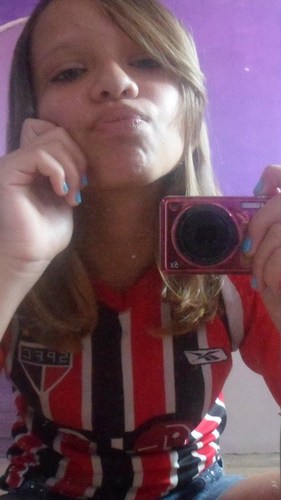 ,aquariana,12 Aninhos, Sempre TRICOLOOR sz,, mt chata kkkk,Loirinha dos olhos verdes rá . kkk
FOCO no objetivo FORÇA pra lutar e FÉ pra vencer !!