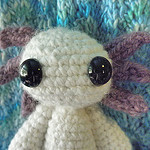 artist, maker of monsters, mom, fibromite, scifi fan!