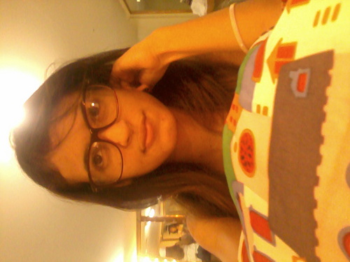 Fui obrigada a fazer um twitter pelas minhas irmãs @clarakk @mitxy e @Beatriz_JF