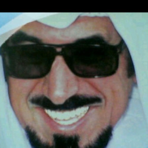 عساني الموت كان بينحني راسي...ويا جعلي الضيم لو مبداي غيرته//خريج جامعة الكويت