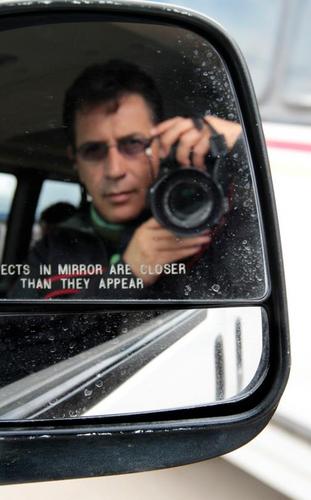 Fotógrafo, producción editorial . Productor y realizador de tv y video cultural, arte, antropología turismo