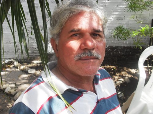 CASADO.CAMPINA GRANDE DE CORAÇÃO, SAPÉ POR ADOÇÃO.TRABALHO NA EMPRESA ATACADAN (AÇUCAR OURO BOM) E P.M.SAPÉ Pb. CATOLICO.JESUS É O CAMINHO E SALVAÇÃO.FÉ.