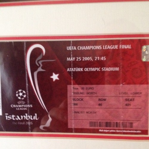 married father of 1(daughter) called maia,love lfc,married to the lovely gemma,yes thats my istanbul ticket.JFT97