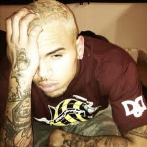 LOVE CHRIS BROWN! If Your A Fan Of Chris Brown.. Follower Me!Thanks not the real breezy but oh well:P