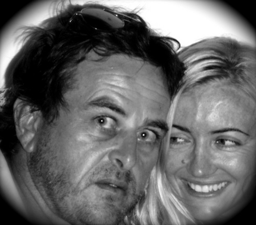 bezzieb's profile picture. JASDIA - Just Another Sublime Day In Africa! 
Annaliene & Barry trying to make a small difference.