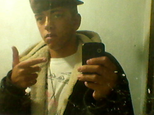 Sou Feliz , com a vida que eu tenho , kkk' #Mentira . Se não gosto vai toma no cu !