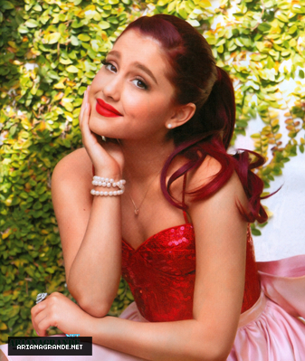 I Love Ariana Grande.Shes As Pretty As A Red Cupcake! She Is Everyones World.