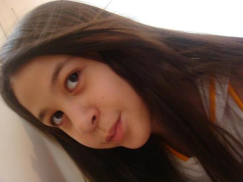 My name is Giovanna, but I like to call me kaory is not surprised that the name is Japanese perfume...which means I have12 years of Japanese I'm mixed, but I BR