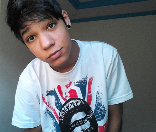 suponha que tenha algo daora aqui ♥@pfvrlets ♥