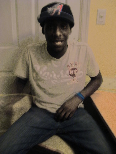 Shevin ...no dick eatin not sweatin you so dnt b sweatin me r/s