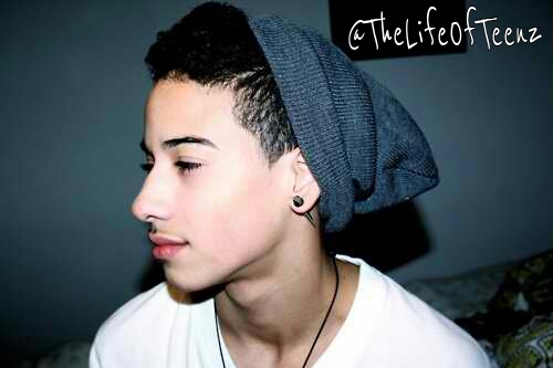 TheLifeOfTeenz's profile picture. Expect the best, be prepared for the worst, f*ck what others think & do your own thing. ♡