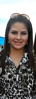 Eu choro. Eu me decepciono. Eu sorrio. Eu rio. Eu amo. Eu brigo. Eu xingo. Eu me irrito. Eu fico triste. Eu erro. Eu sou humana.
Prazer: Maria Eduarda :D