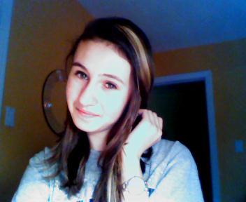 The editor of the website http://t.co/grwBOMNi's official Twitter page. :) you can also follow me on Facebook & on my website :) [I follow everyone back]