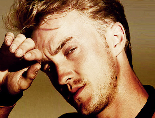 Hallo!We are TomFelton_China.We represent Tomˊs fans in China.Thx for following.XOXO