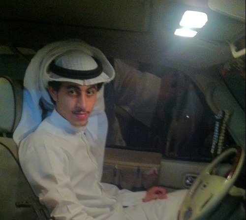 تربـوي .. أسوي فولو حق كل اللي يسويلي ..