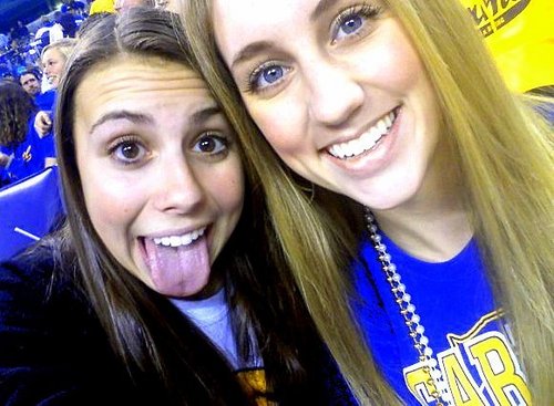 DessyArinta's profile picture. 