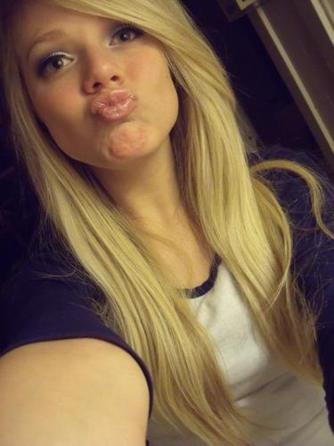 15 year old girl from germany (: