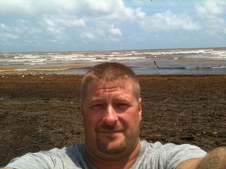 LadymanB's profile picture. praise the Lord jesus saved a sinner like me