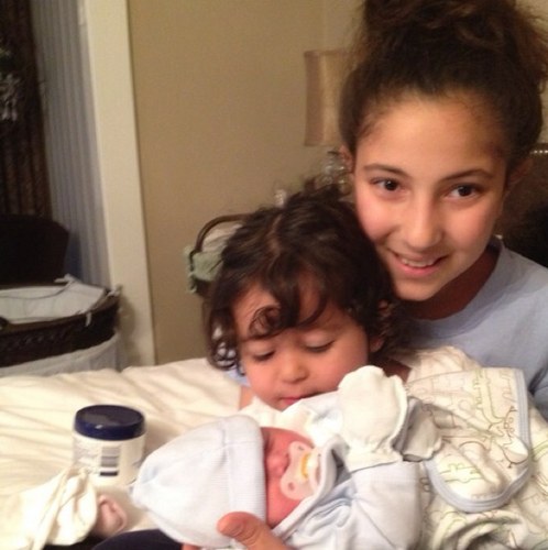 newinfoqueen's profile picture. 