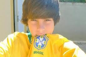 Oi Sou Lukinha Gosto de futebol, Musica e tenho 14 anos.Dono da @UniaoTeen_1.Namorado da @rafaela87826487.