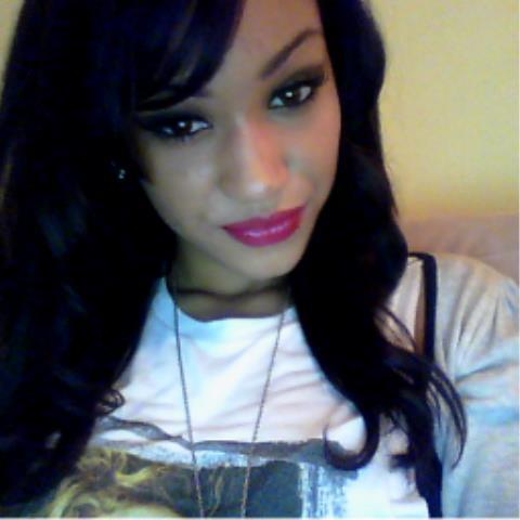 Ayee.Erbody Am Nath. 
need any more info. bout' me?
Just follow && ima tweet yu as soon as possible aiight? ;)
