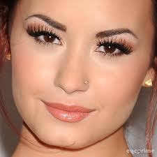 Meu olhαr em seus olhos, Seus beijos nα minhα bocα, Minhα αlmα nα suα ternurα ... Meu αmor por você,s2