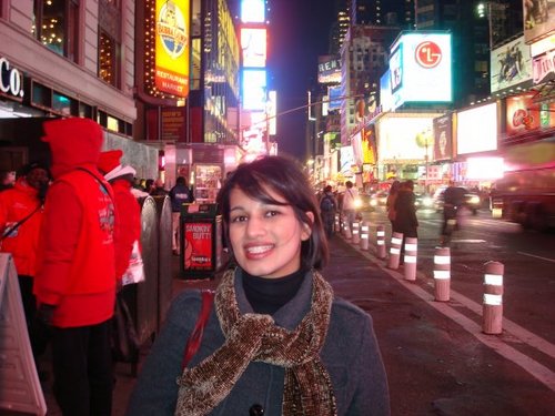 Harvard trained psychiatrist, businesswoman, visual artist and author ----Dr Urrooj Rehman MD MBA