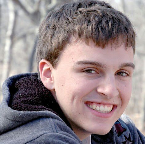 I am the youth intern at Aldersgate United Methodist Church in Nixa Missouri. I love God and I am a Sophmore at Missouri State.