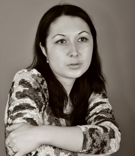 namma_ts's profile picture. После трёхчасовой езды мой навигатор подал голос... Он тихо и обреченно спросил : -Ну и где мы теперь, блин..?
#rufollowback #sledui