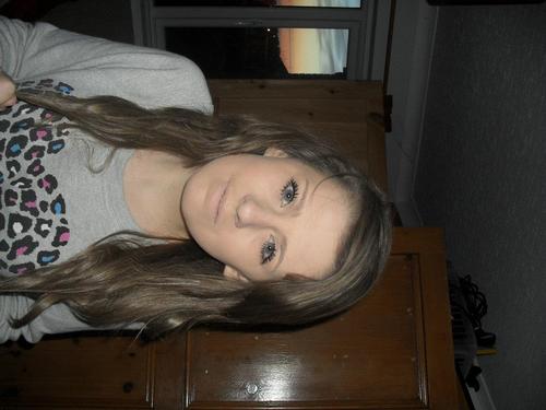 hellooo, ysabelle here.... livee in ramsgate......have great mates&love rihanna3