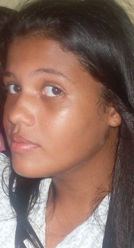 Meniina muiito feliiz,por te muiitos amiigos ! ♥_♥