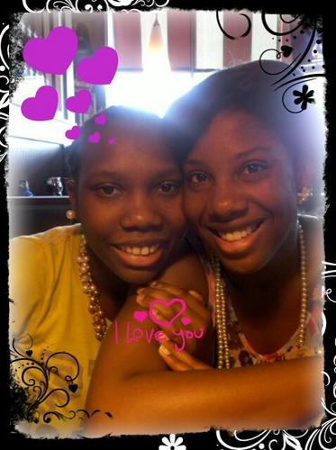 eloquintoutlook's profile picture. 