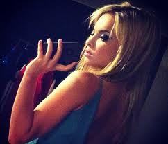 Dizem que o sempre sempre acaba!Mas a cada instante que durou foi eterno e inesquecível! Serei LuAr Eternamente♥