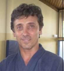 3 Dan Karate Kyokushinkai 6 Dan Kyusho- Jitsu 1 Dan Kiai Jitsu 1 Dan Toreikan Budo 1 Dan Shito Ryu 1 Dan Krav Maga-Kapap 1 Dan Chambara