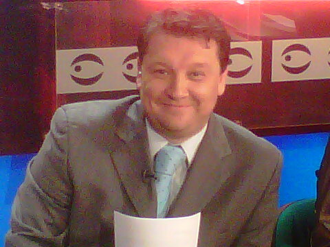 COMUNICADOR SOCIAL Y PERIODISTA