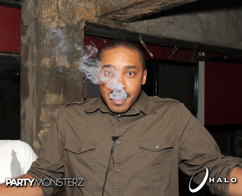 CEO of http://t.co/M0jQiJiepq LIKE US on Facebook http://t.co/ViJifMbAHq