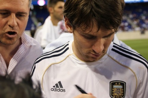 FãClubBrasileiro dedicado ao Argentino Lionel Messi, Eleito O Melhor jogador do mundo três vezes consecutivas, o melhor jogador de todos os tempos. t amo #MESSI