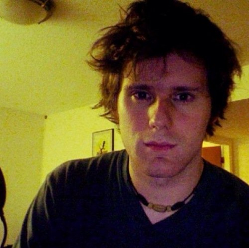 iuJacob3's profile picture. vocalist & guitarist for 'Idol Underground', guitar in 'Halfway to Hollywood', Å