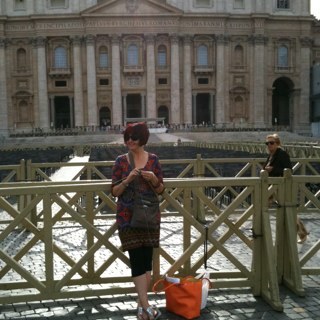 ConlonMaria's profile picture. Leitrim girl but live in Co Sligo. Obsessed knitter :-) Mum to 4. slave to a 3 legged cat and demented minder to 5 dogs!!